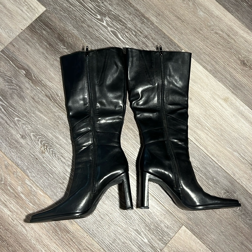 Anne Klein Boots